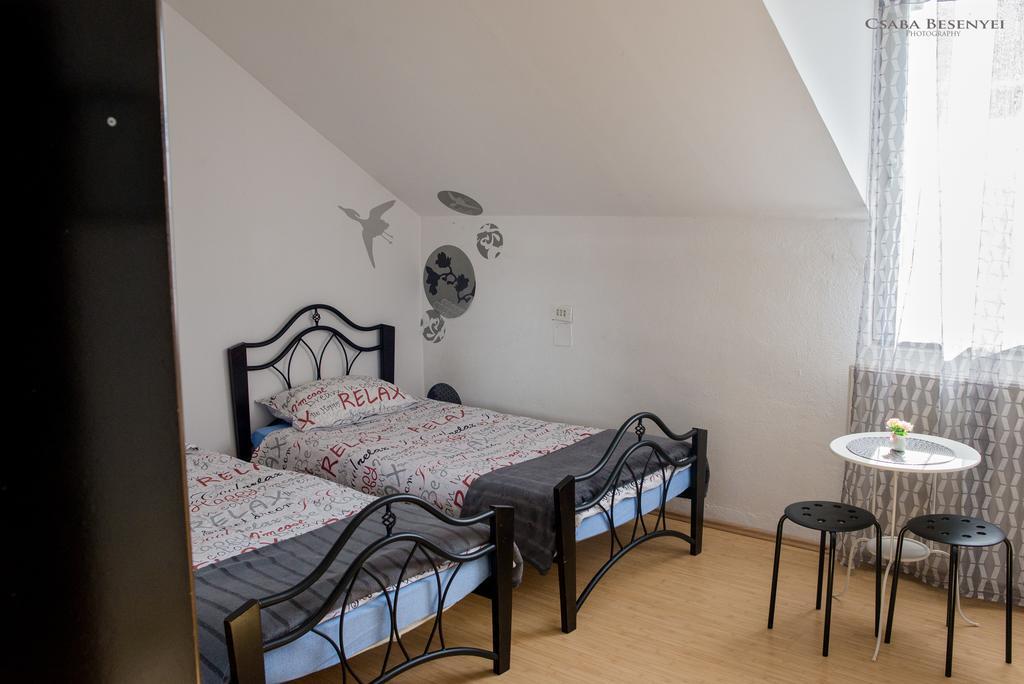 Ferienwohnung Speedhouse Alba Iulia Exterior foto