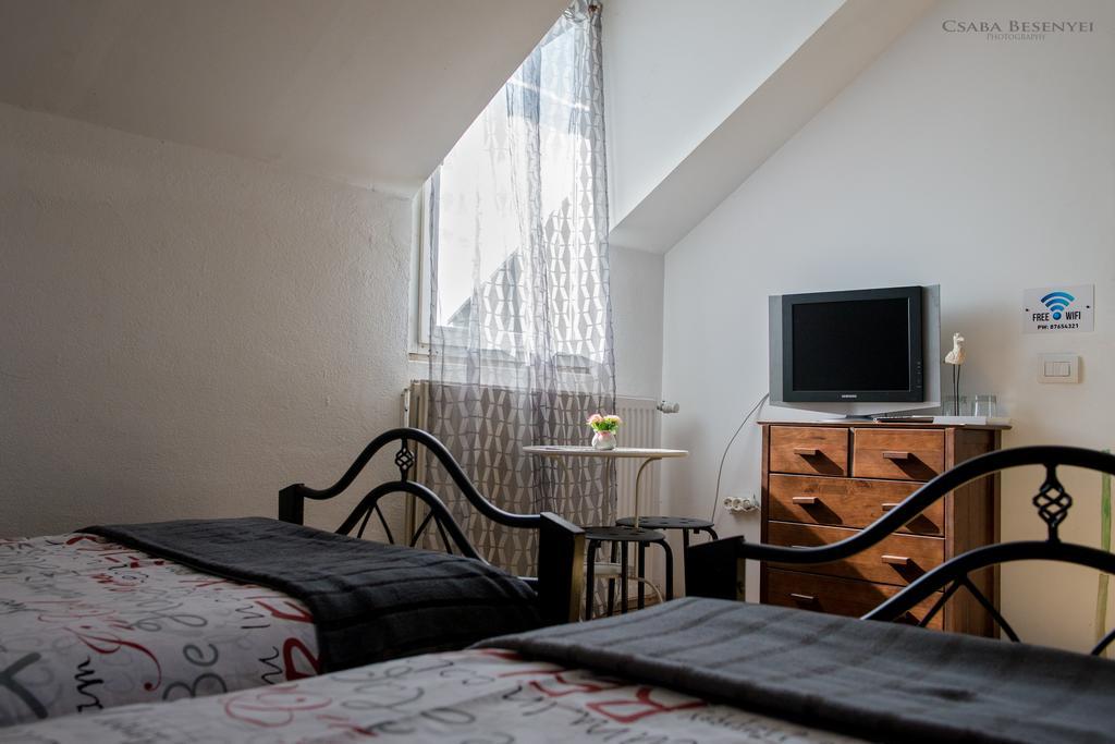 Ferienwohnung Speedhouse Alba Iulia Exterior foto